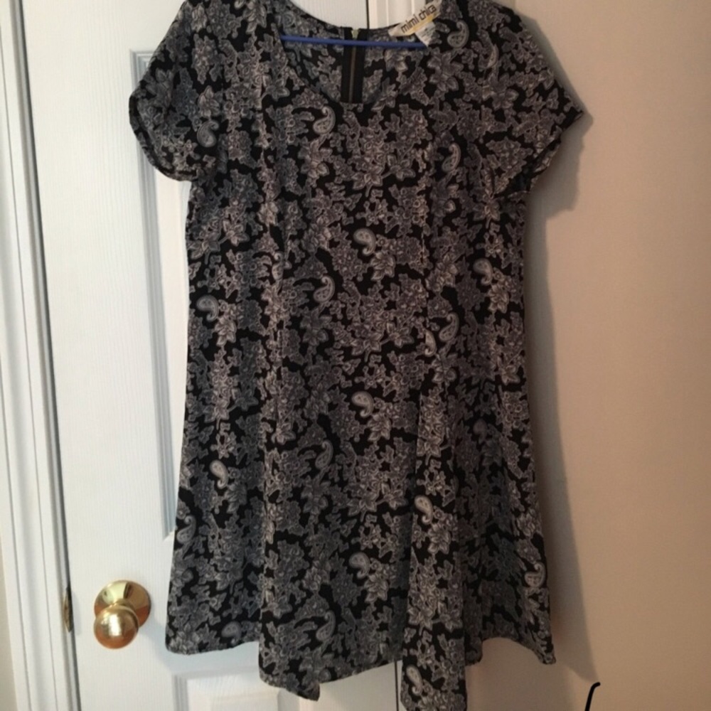 Black with gray print dress